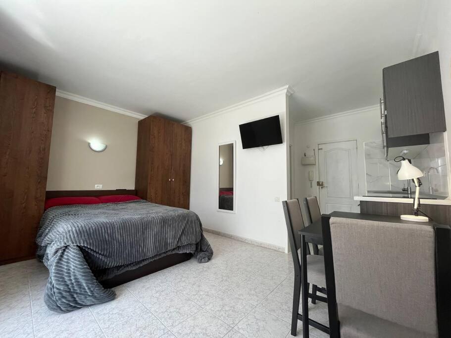 Estudio En Puerto De La Cruz Екстериор снимка