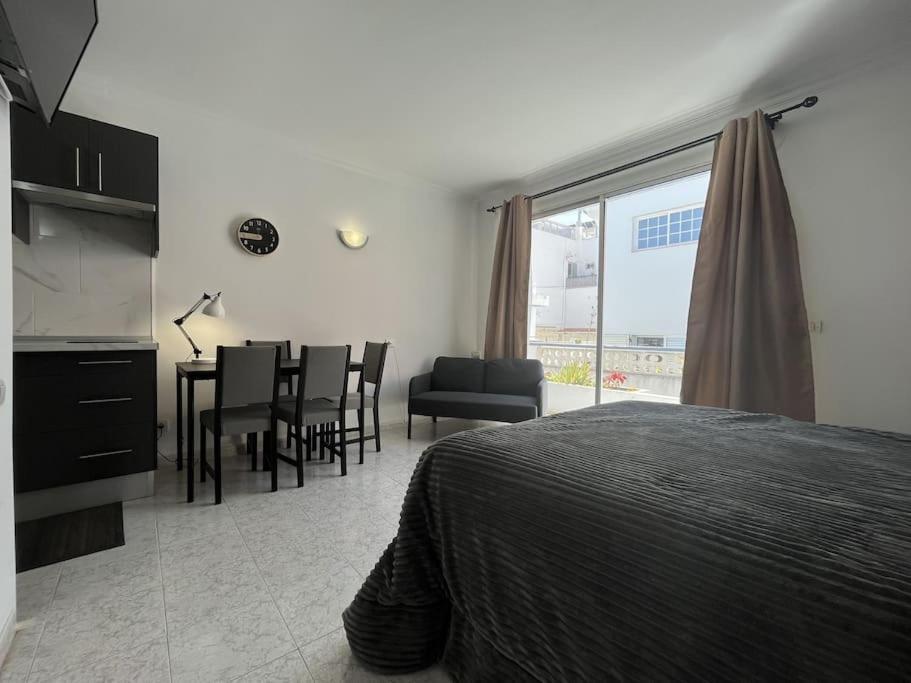 Estudio En Puerto De La Cruz Екстериор снимка